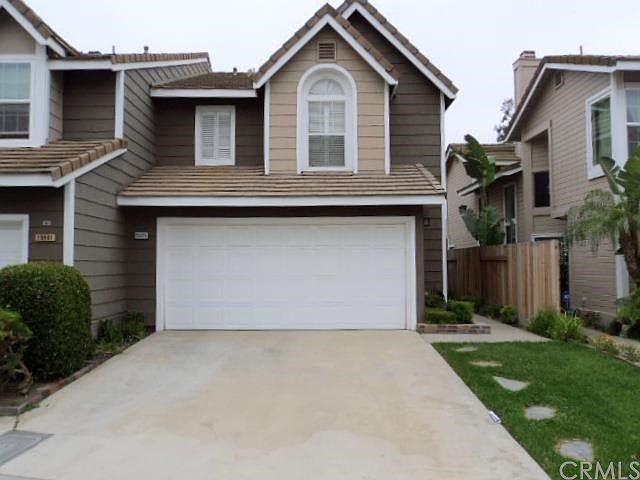 1st image of 15865 Deer Trail Dr
