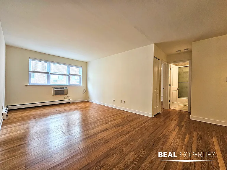 625 W Wrightwood — Photo 24