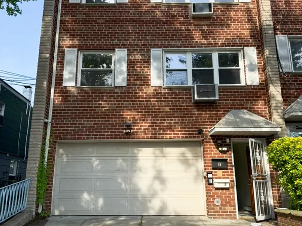 5969 59th Pl #2, Maspeth, NY 11378