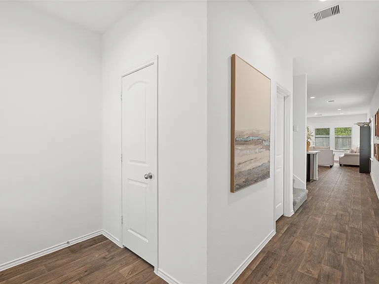 22306 Forest Gorge Ln — Photo 2