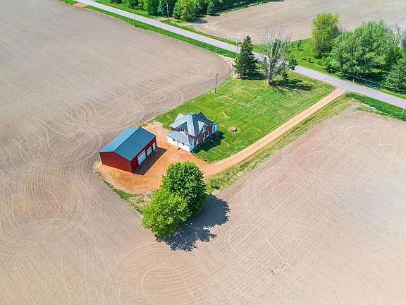 2nd image of 4257 MAPLE ROAD