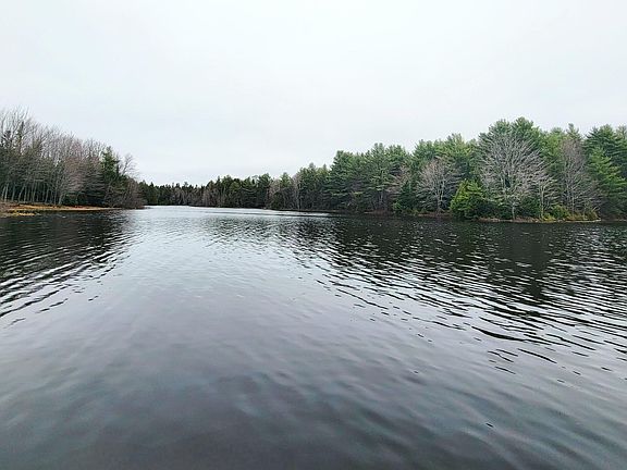 5th image of 217 Frost Mill Road
