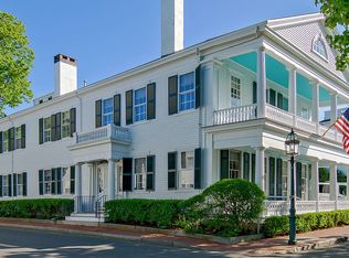 80 N Water St, Edgartown, MA 02539