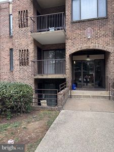 9 Silverwood Cir APT 8, Annapolis, MD, 21403