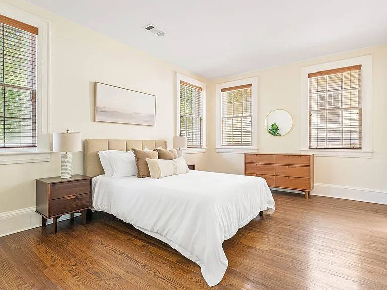 357 Felder Ave — Photo 16