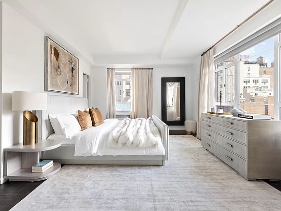 5th image of 870 5th Ave APT 10-H