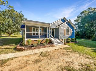 208 Deep Creek Dr, Clayton, NC 27520