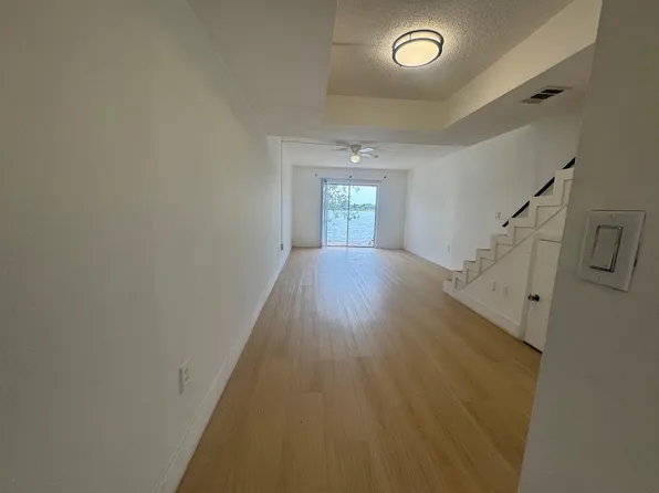 4122 SW 61st Ave Unit 8-1, Fort Lauderdale, FL 33314