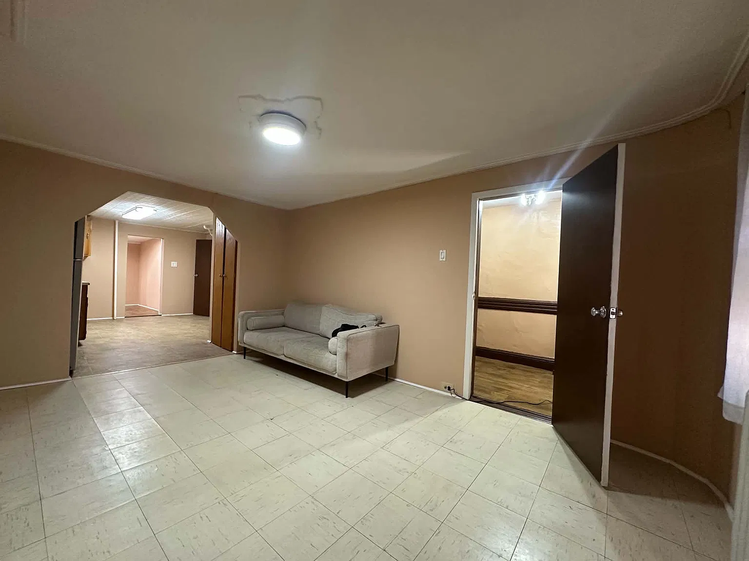 23 Pilling Street — Photo 2
