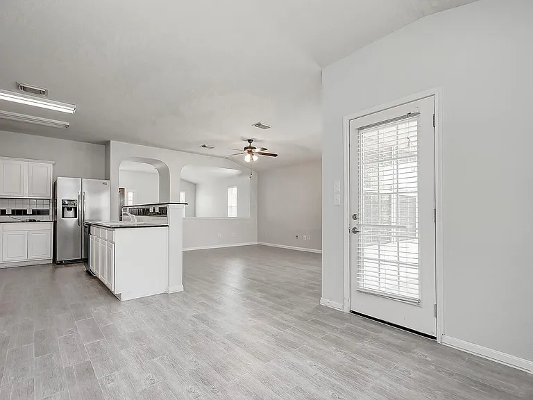 5506 Gable Meadows Dr — Photo 12