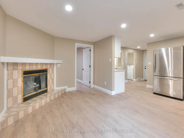 170 Wheatfield Cres #LOWER — Photo 10