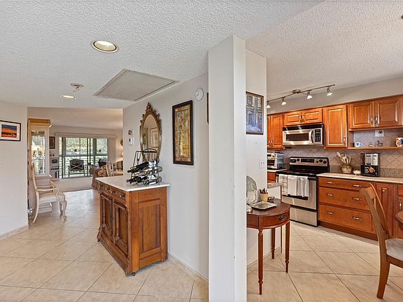 2nd image of 1503 Cayman Way #L4