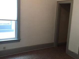 2656 S Kinnickinnic Ave APT 3, Milwaukee, WI 53207