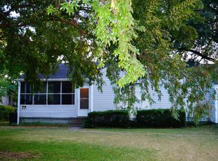 840 Burma Rd, Wake Village, TX 75501