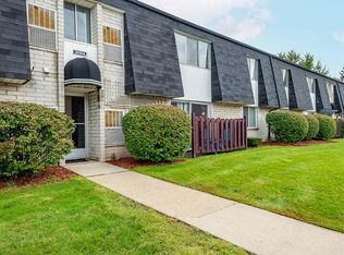 Riverside Village Apartments, Clinton Township, MI 48038