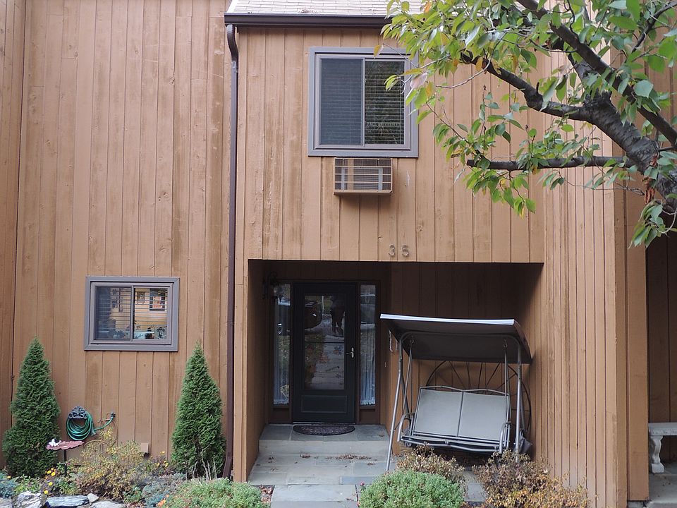 1st image of 35 Amber Dr