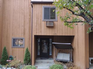 35 Amber Dr, Croton On Hudson, NY 10520
