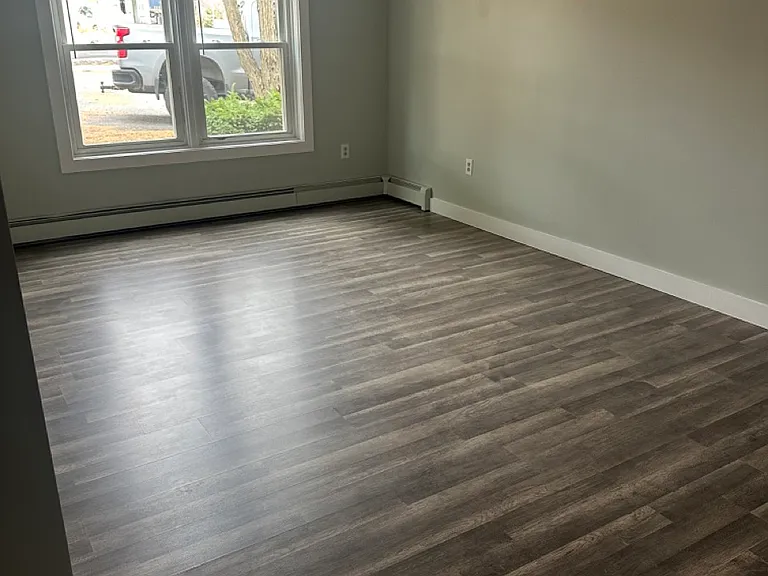 92 Oak St #17 — Photo 2