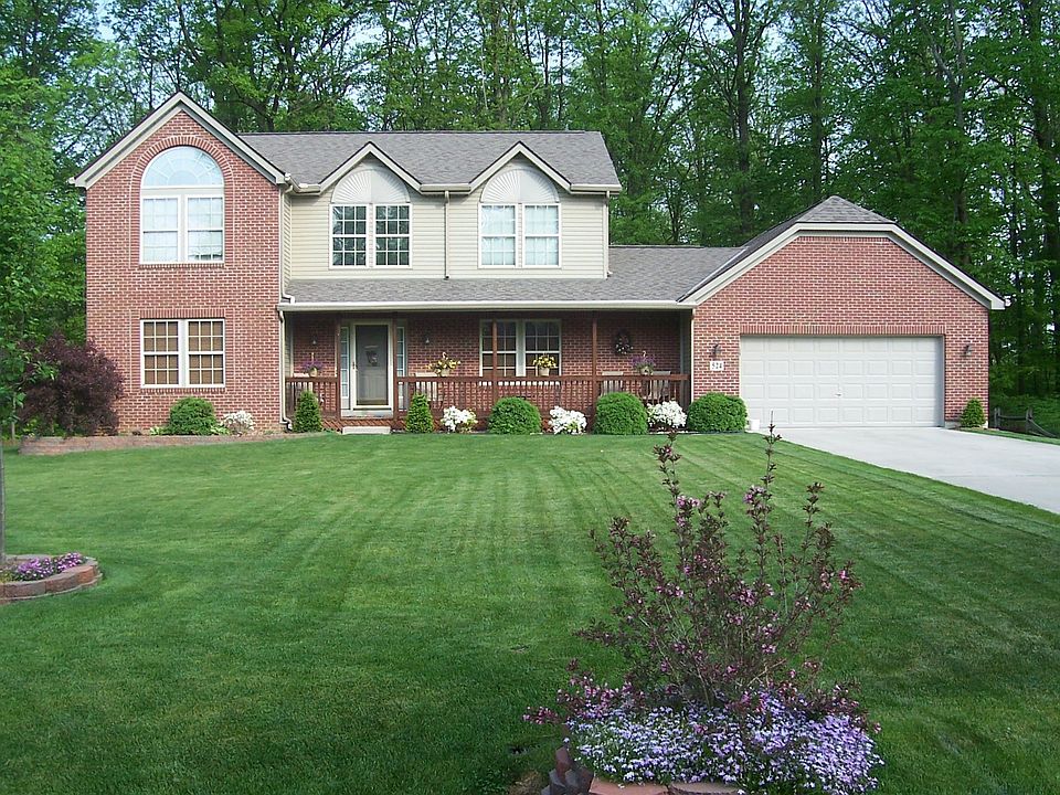 CUSTOM HOME