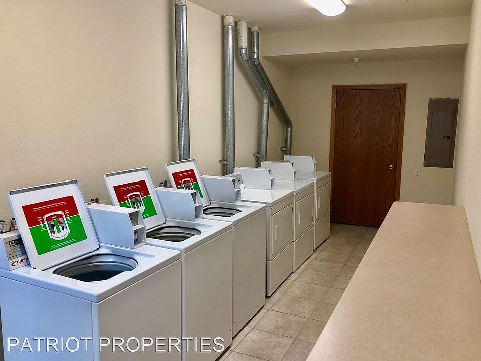 Silver Drive Apartments 1200 Silver Dr Baraboo WI Zillow