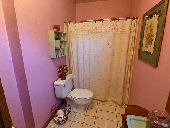 Main Floor Bathroom