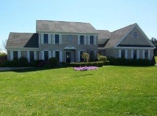 7610 Burr Oak Dr, McHenry, IL 60050