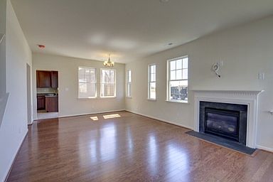 Similar Living/Dining