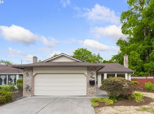 7568 SE Taggart Ct, Portland, OR 97206