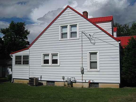 2nd image of 506 Park St