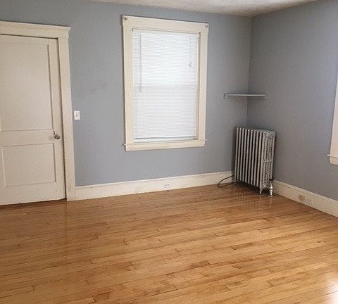 4th image of 238 Lenox St #2