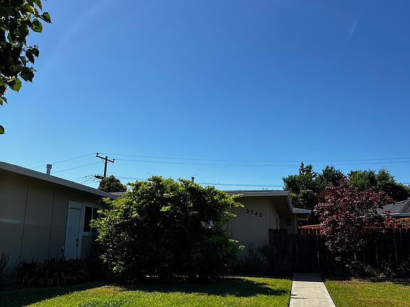 2nd image of 3342 Los Prados St