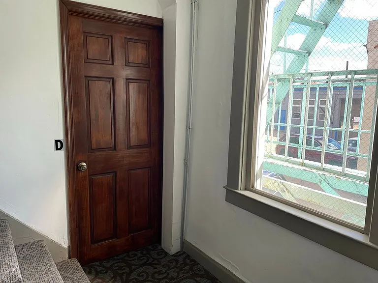 1908 Aliceanna St. — Photo 2