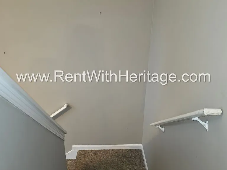 1550 Cedar Hl — Photo 37