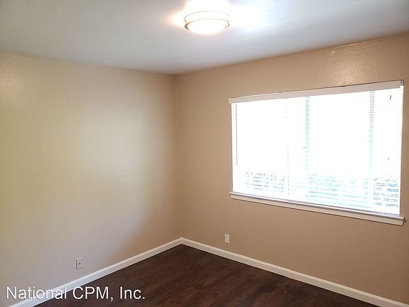 2nd image of 160 Carlton Ave APT 3