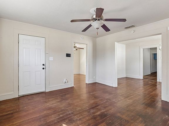 4th image of 1217 Verbena St