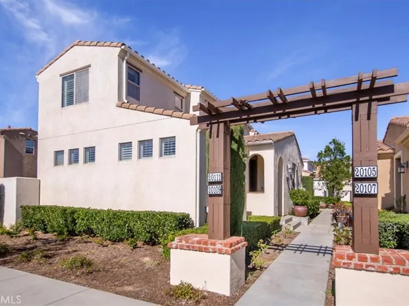 20109 Pienza Ln, Northridge, CA 91326