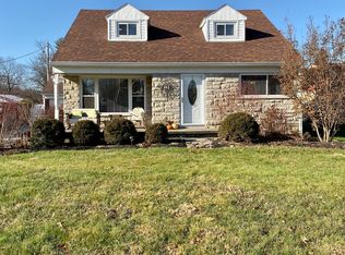 831 Sunset Dr, Lawrenceburg, IN 47025