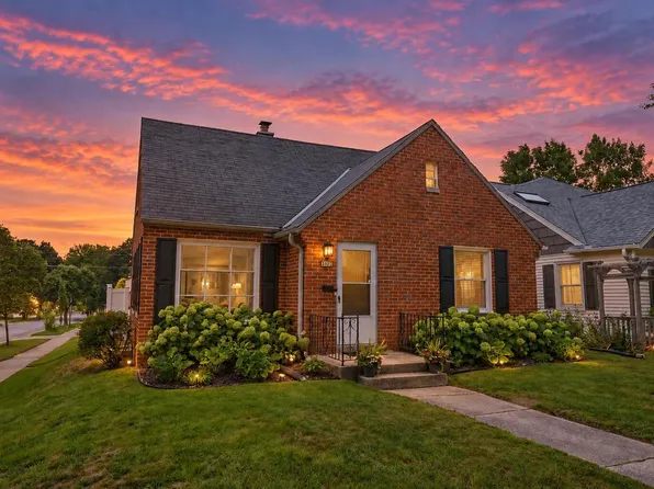 2603 N 66th STREET, Wauwatosa, WI 53213