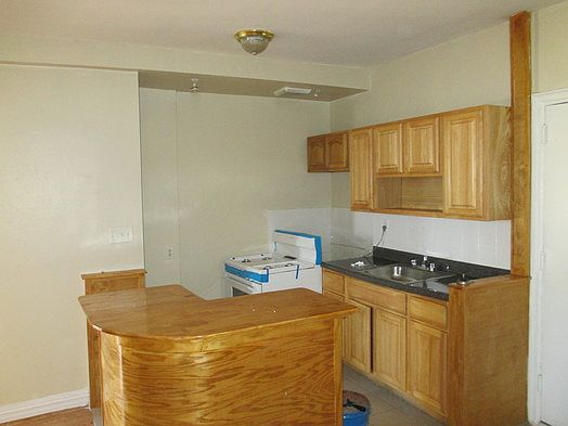 2nd image of 1787 Weeks Ave APT 4
