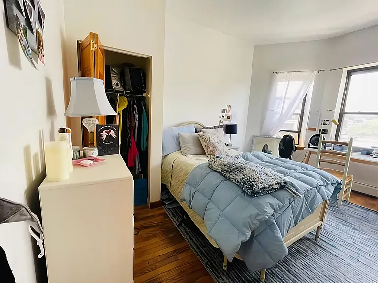 96 Linden St #12 — Photo 8