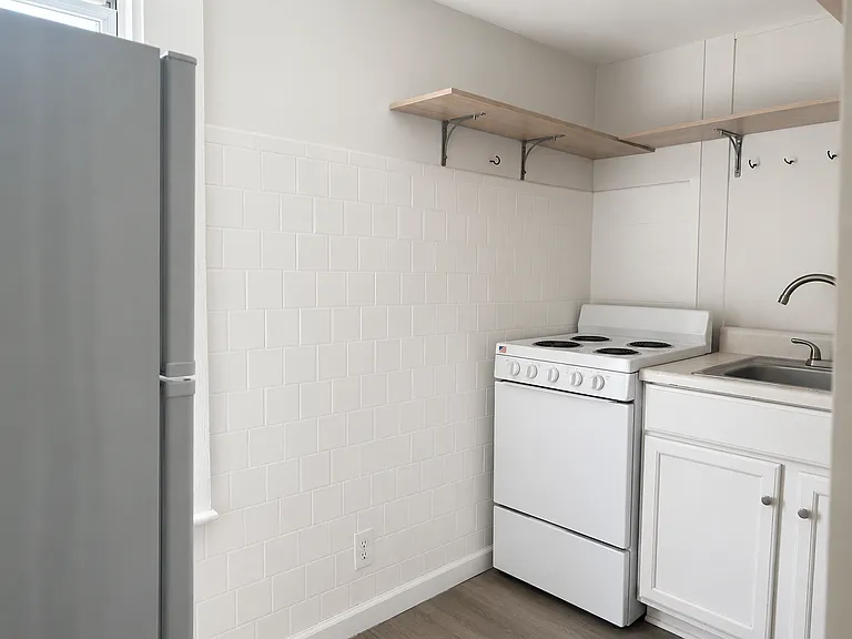 1476 S 6th St #7 — Photo 3