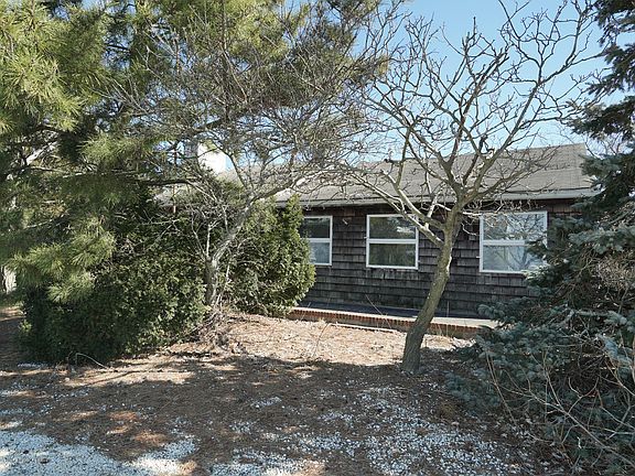 3rd image of 2105 Barnegat Ave