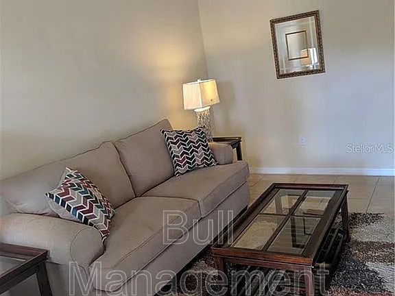 4th image of 11191 Savannah Landing Cir