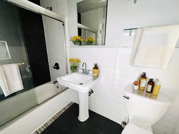 4 West 126th Street image 9 of 21