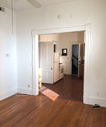 3rd image of 1822 N Cleveland Ave APT 1R