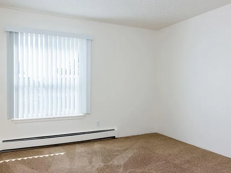 Flatirons Park Apartments — Photo 18