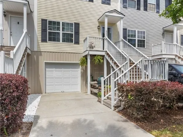 311 Laurel Oak Lane, Savannah, GA 31404
