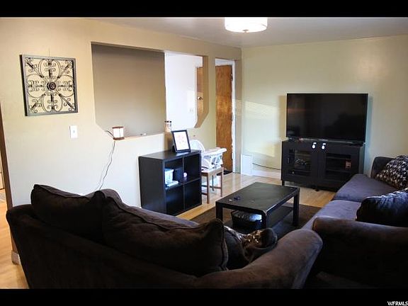 5th image of 5832 S Sanford Dr