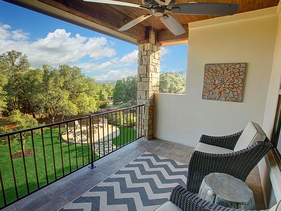 4th image of 2908 Vista Heights Dr