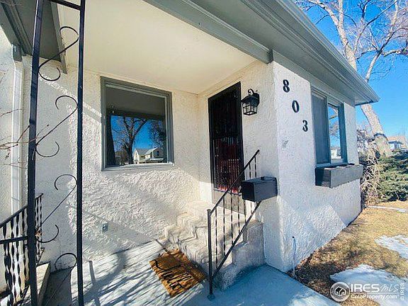 5th image of 803 Ensign St
